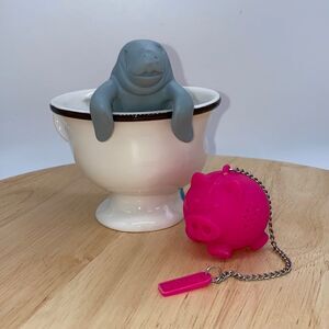 2 Silicone Tea Infusers 1 Gray Manatee 1 Pink Pig Tea Ball